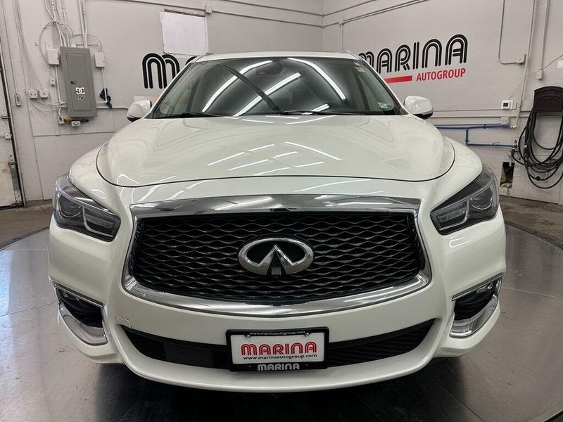 2020 INFINITI QX60 PureImage 12