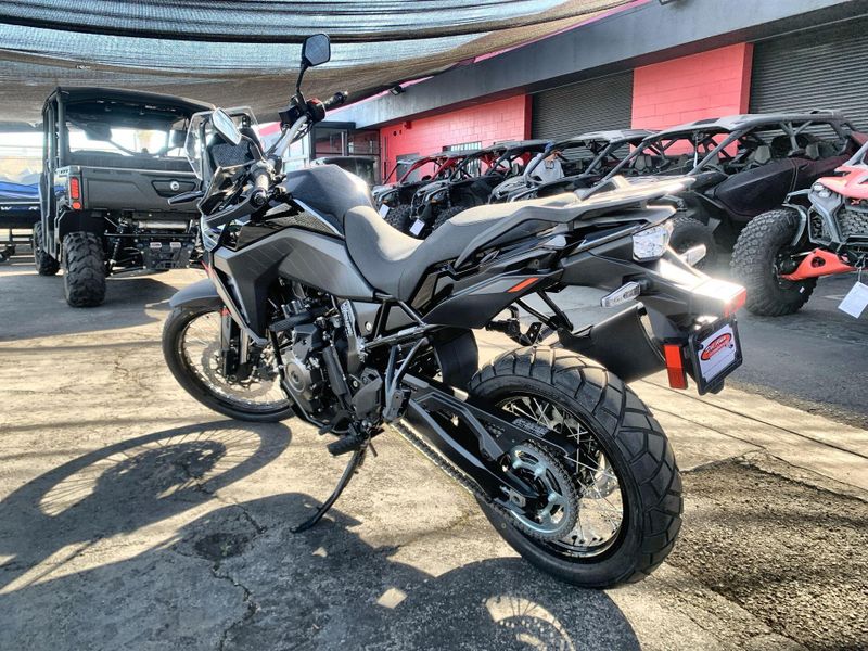 New 2025 Suzuki V-STROM 800DE Image 13