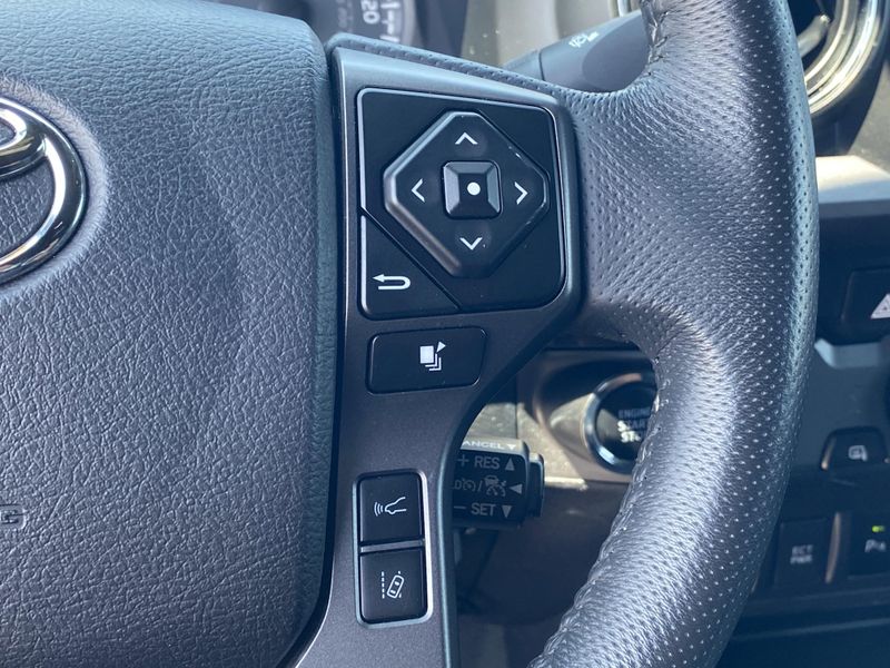 Used 2022 Toyota Tacoma TRD Off-RoadImage 27