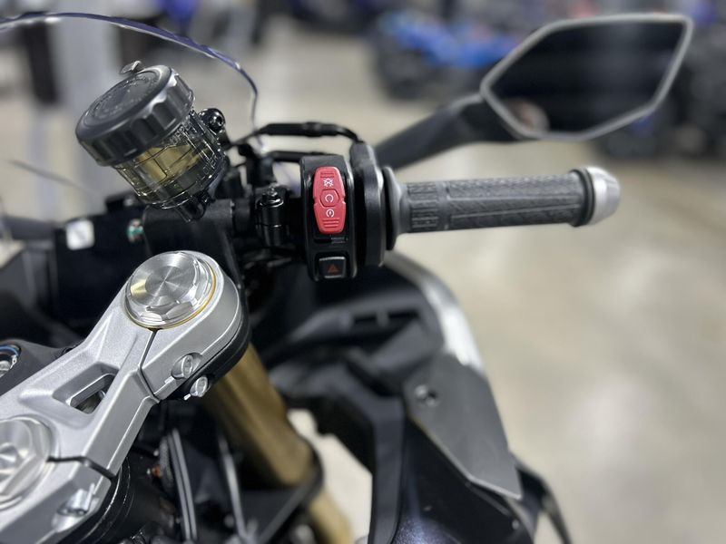 2025 CFMOTO 450SS Image 9