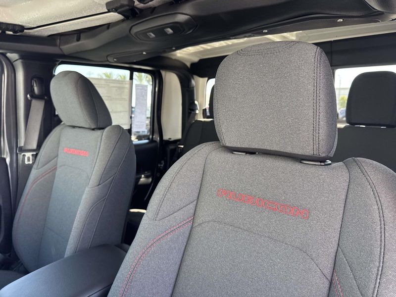 New 2026 Jeep Gladiator Rubicon 4x4