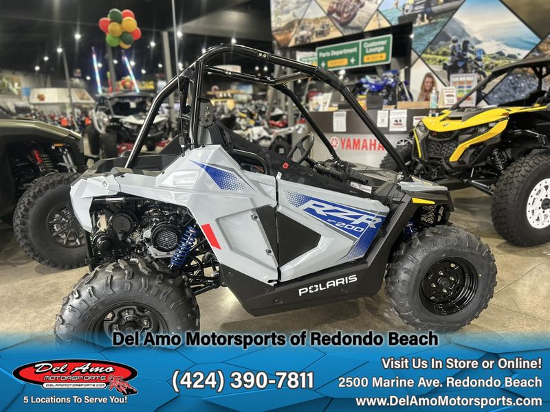 2025 Polaris RZR 200 EFIImage 12