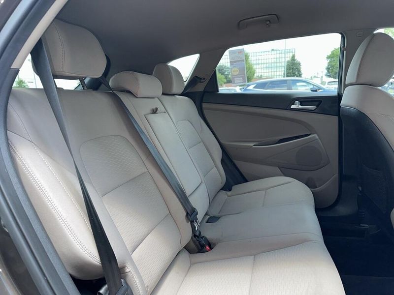 2020 Hyundai Tucson SEImage 19