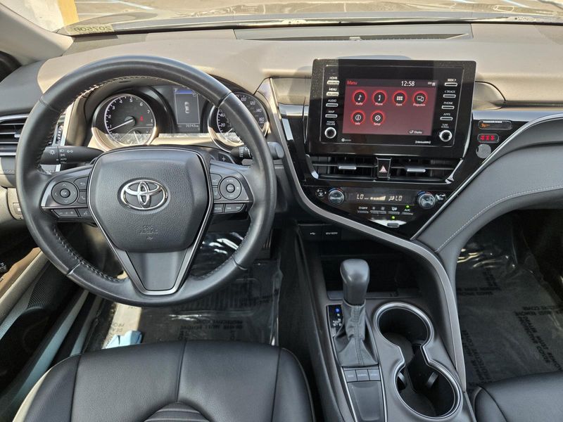 Used 2023 Toyota Camry SE Auto (Natl)