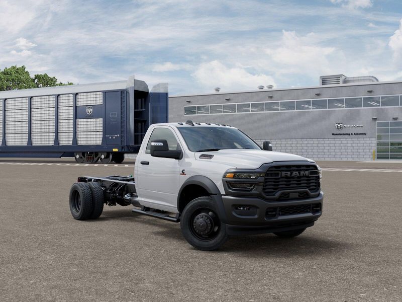 New 2026 RAM 5500 Tradesman Chassis Regular Cab 4x4 84