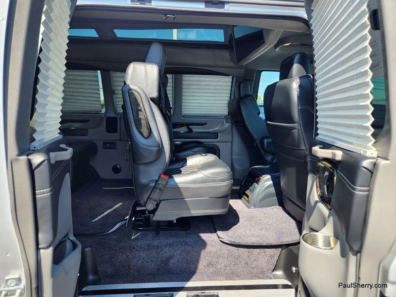 2023 Chevrolet Express 2500 Cargo photo 38