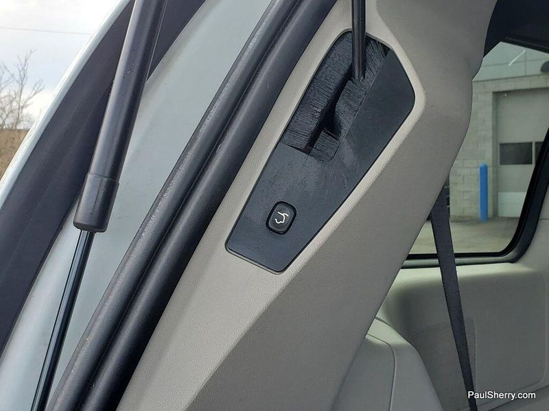 2020 Dodge Grand Caravan SXTImage 23