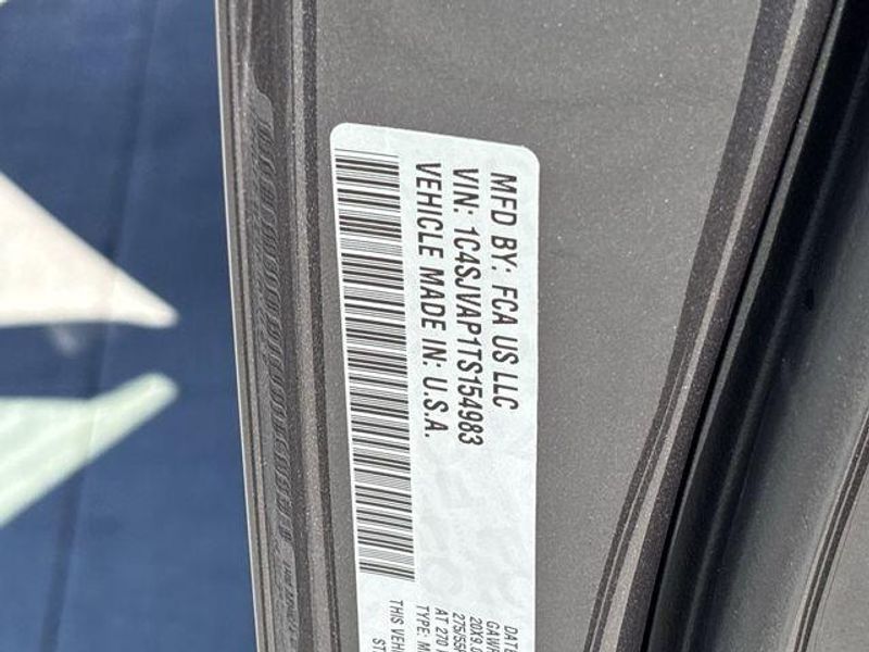 2026 Jeep Grand Wagoneer 4x4Image 24