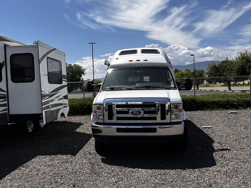 Used 2014 PLEASURE WAY EXCEL TS FORD CommercialImage 7
