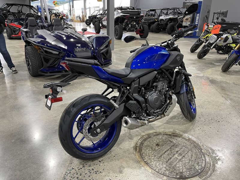 New 2025 Yamaha MT-07 Image 11
