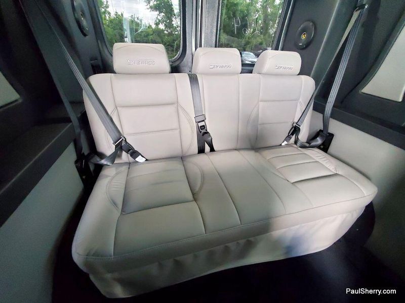 2024 RAM ProMaster 2500 Window Van High Roof 159WBImage 11