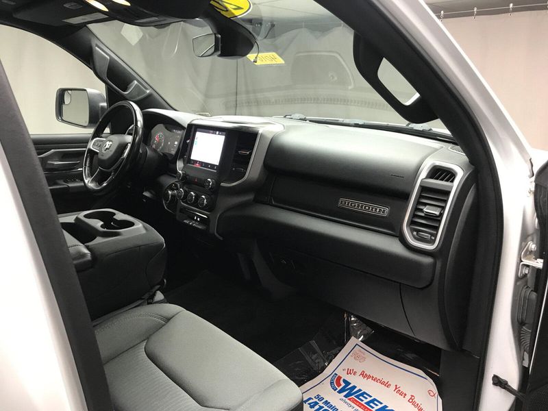 Used 2022 RAM 1500 Big HornImage 24