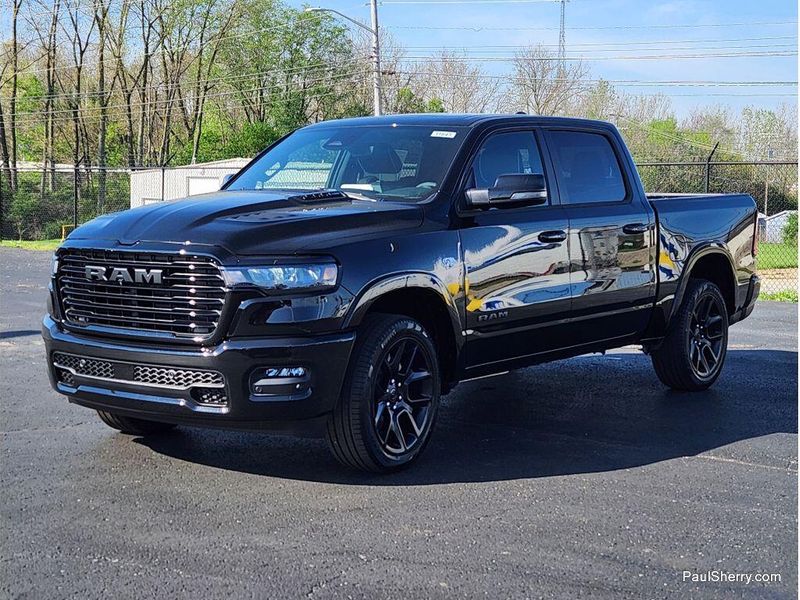 New 2026 RAM 1500 Laramie Crew Cab 4x4 5'7' Box