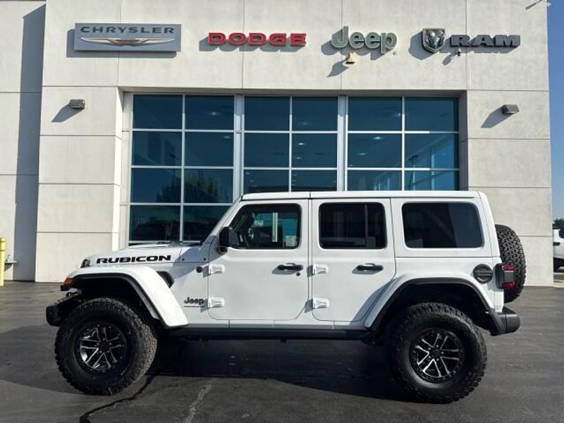 2025 Jeep Wrangler Unlimited Rubicon X photo 4