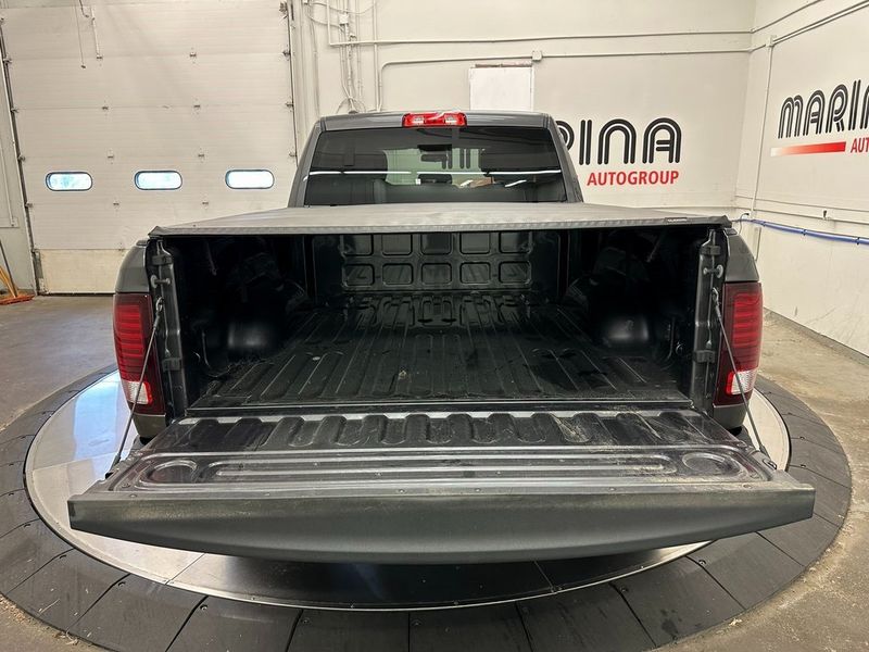 2021 RAM 1500 Classic WarlockImage 16