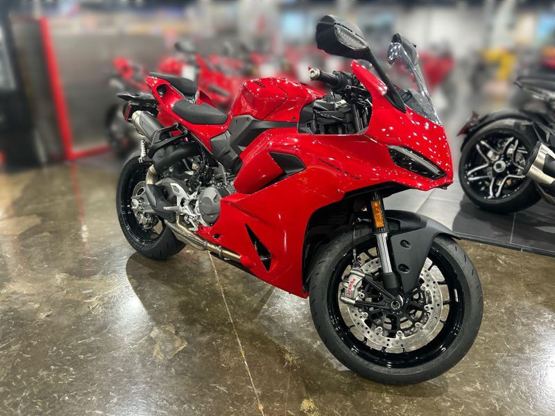 New 2026 Ducati PANIGALE V2 896 Image 10