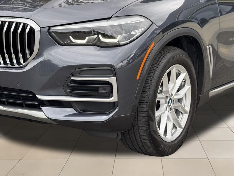 2022 BMW X5 sDrive40iImage 11