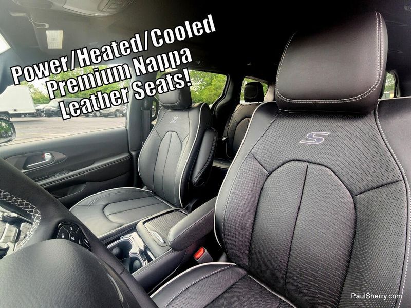 New 2027 Chrysler Pacifica Limited