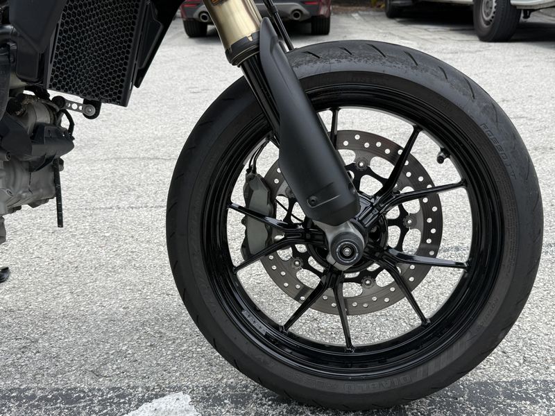 2024 Ducati Hypermotard 698 Mono