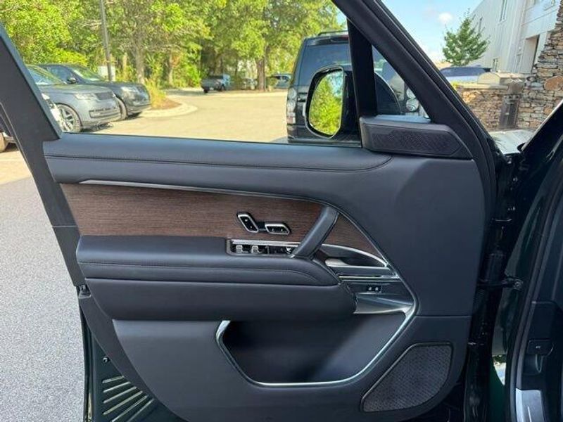 2024 Land Rover Range Rover Autobiography
