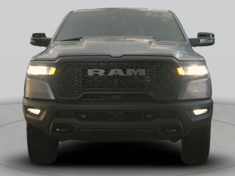 2025 RAM 1500 Image 3