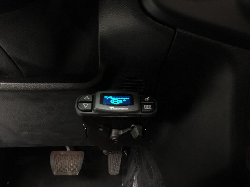 Used 2021 Jeep Wrangler Unlimited WillysImage 8