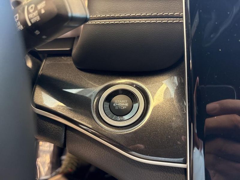 2022 Jeep Grand Cherokee L Altitude