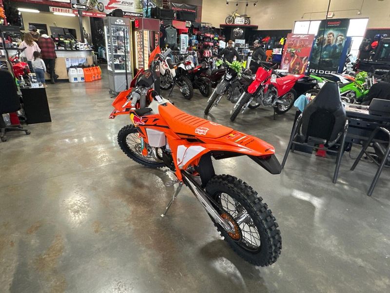 2025 KTM XCW 300 CHAMPION EDITION 