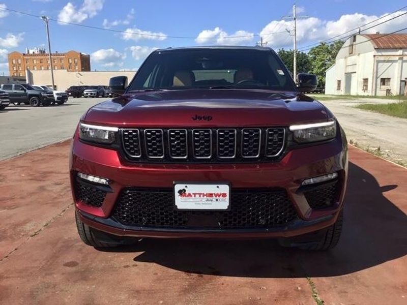 2025 Jeep Grand Cherokee Summit Reserve 4x4Image 8