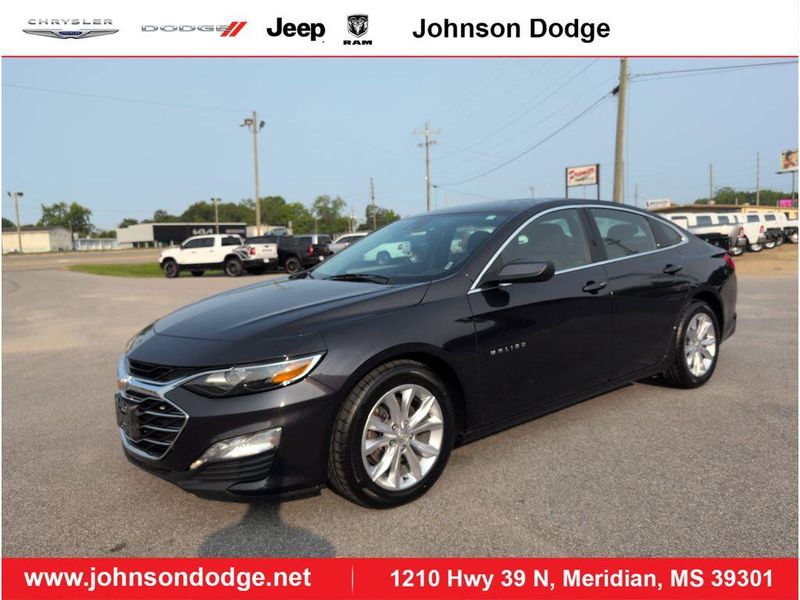 2023 Chevrolet Malibu LTImage 1