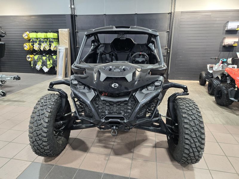 2025 Can-Am MAVERICK R X RS 999T DCT TRIPLE BLACK Image 11