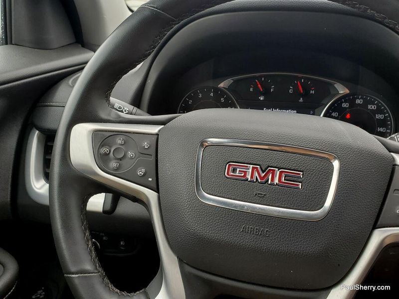 2024 GMC Terrain SLTImage 21