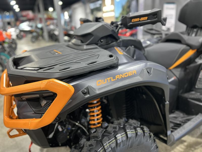 New 2025 Can-Am OUTLANDER MAX XT-P 1000R Image 24