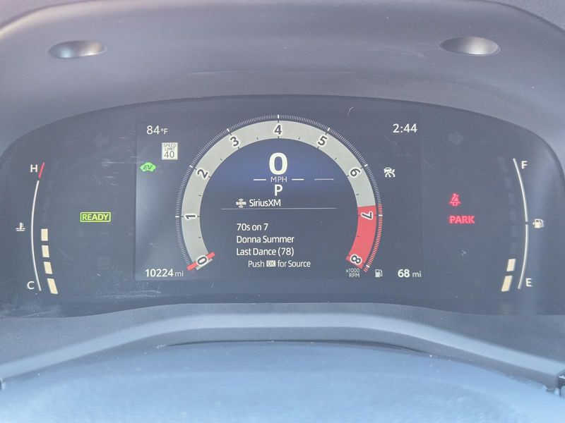 Used 2026 Toyota Camry SE (Natl)