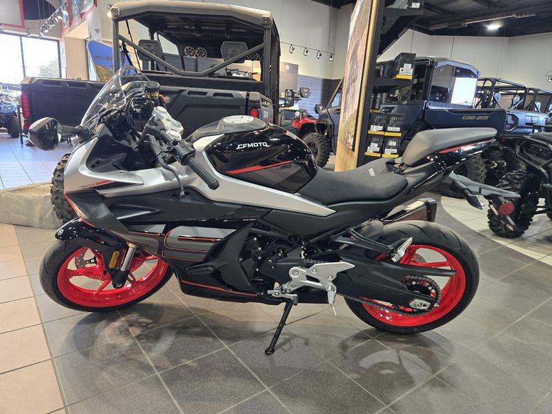 NEW 2026 CFMOTO 450SS Image 5