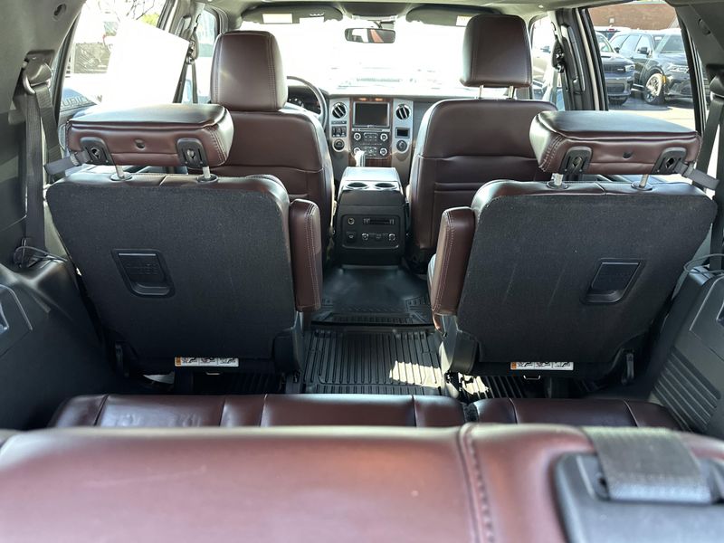 Used 2017 Ford Expedition PlatinumImage 14