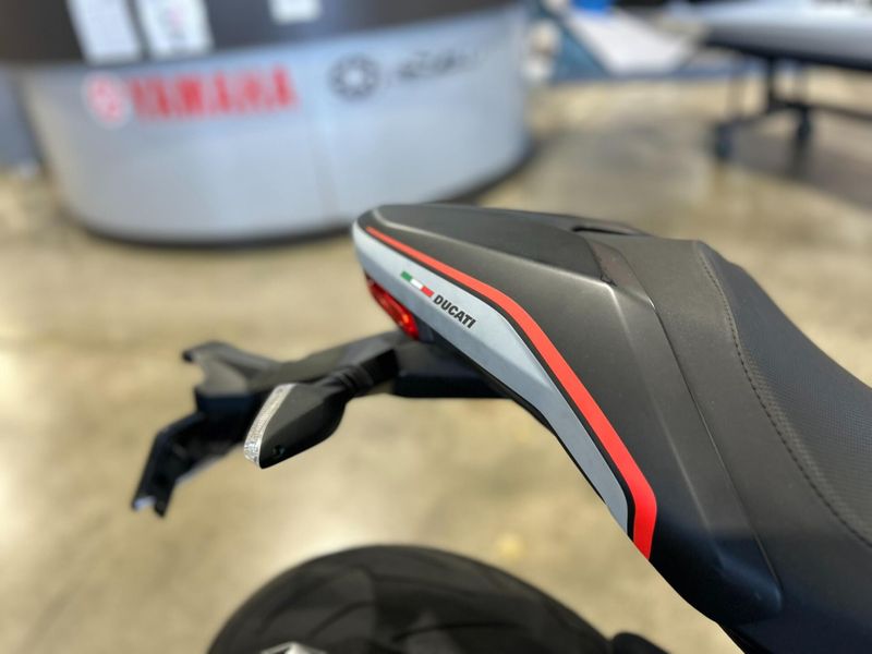 Used 2021 Ducati MONSTER 821 STEALTH Image 23