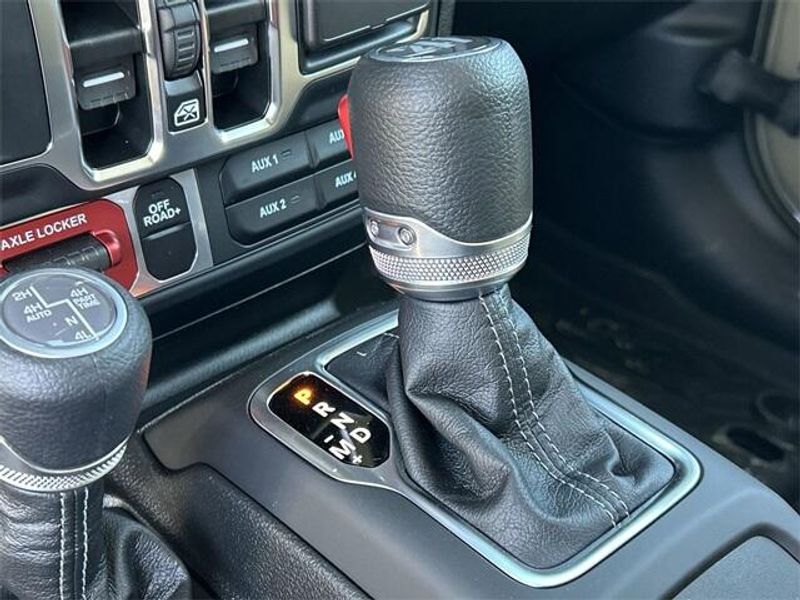 2025 Jeep Wrangler 4-door Willys 