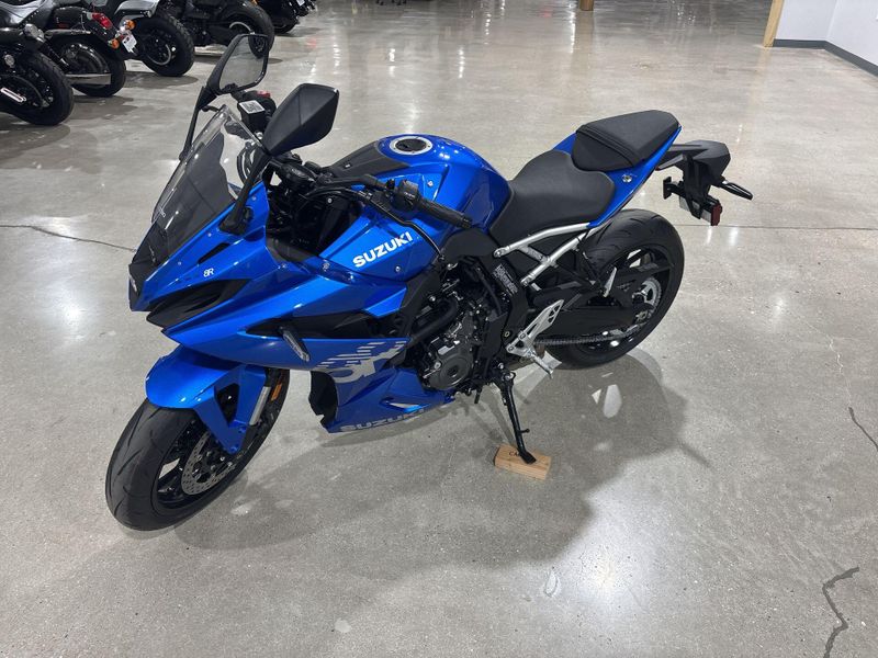 New 2026 Suzuki GSX-8R Image 11