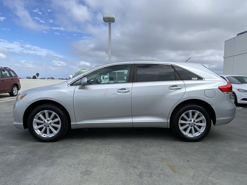 2011 Toyota Venza BaseImage 7