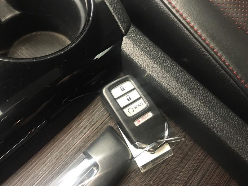 Used 2019 Honda Ridgeline Black EditionImage 17