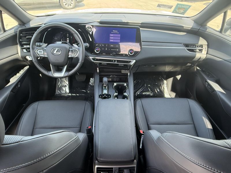 Used 2025 Lexus RX 350 F SPORT DesignImage 25