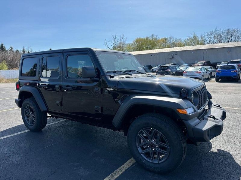 2025 Jeep Wrangler 4-door Sport SImage 1