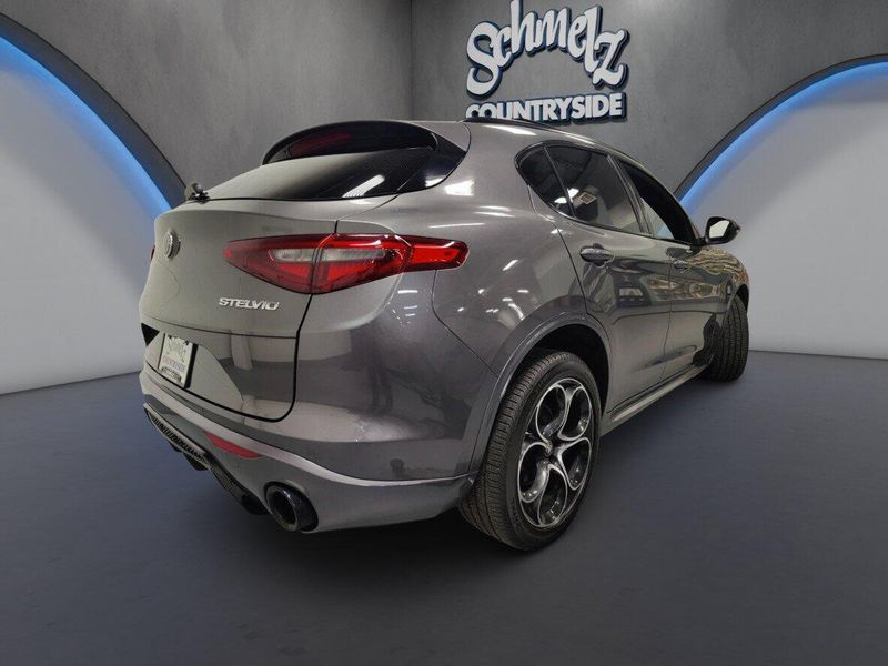 Used 2023 Alfa Romeo Stelvio Veloce AWD w/Sunroof & NavImage 10