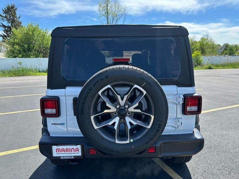 2025 Jeep Wrangler 4-door Sport S 4xeImage 9