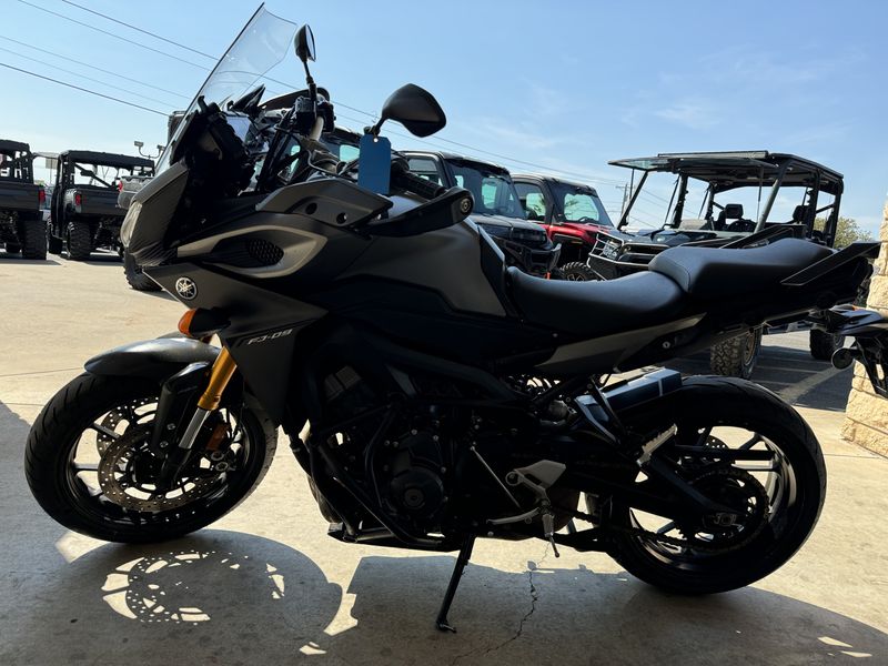 2015 Yamaha FJ09 GRAYImage 2