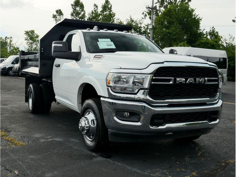 2024 RAM 3500 Tradesman Chassis Regular Cab 4x4 60