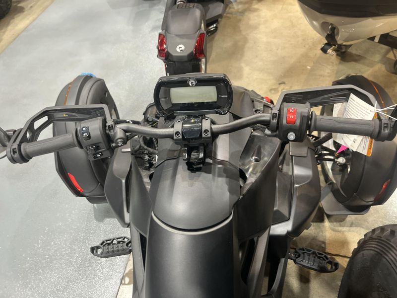 New 2026 Can-Am RYKER RALLY (900 ACE) Image 13