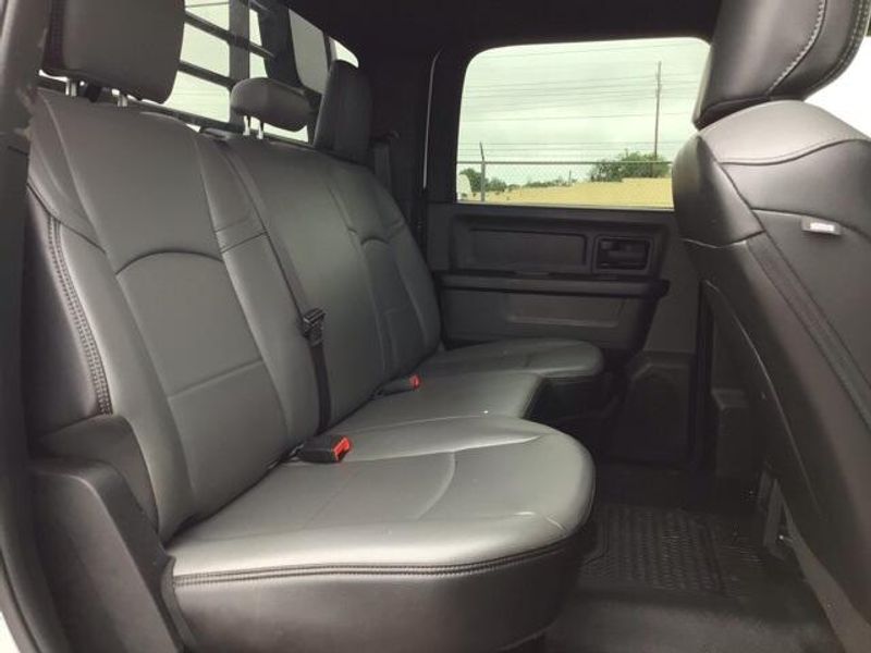 2024 RAM 3500 TradesmanImage 16