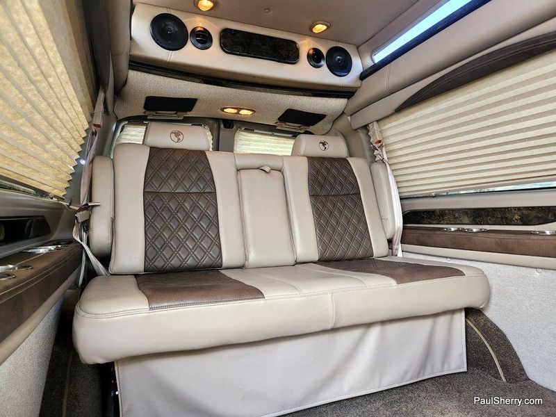 2023 Chevrolet Express Image 35